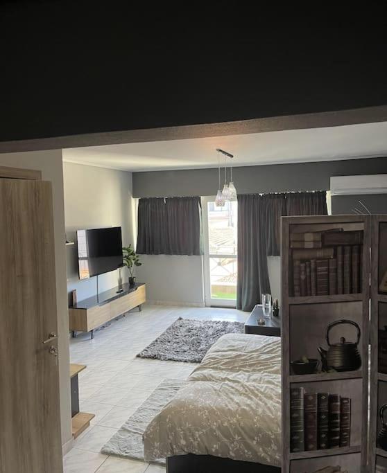 Central Modern Apartment Волос Экстерьер фото